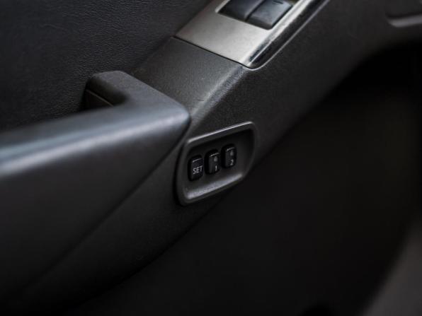 Nissan Pathfinder III с пробегом 2006 года, цена 685 000 рублей, 273260 км, внедорожник, Автокод Объявления