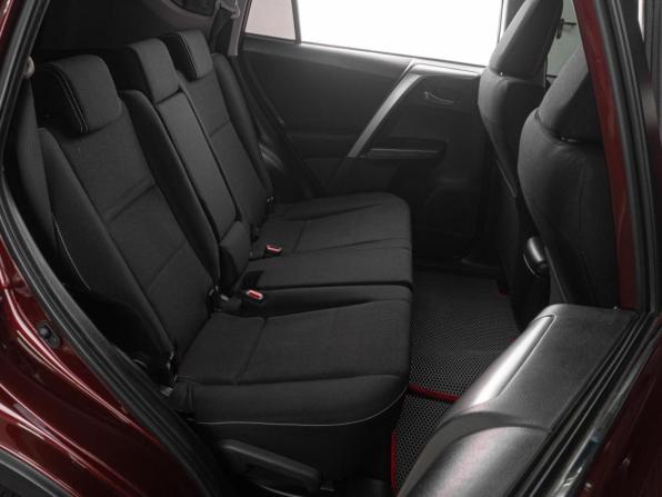 Toyota RAV4 IV (XA40) Рестайлинг с пробегом 2015 года, цена 2 461 000 рублей, 102814 км, внедорожник, Автокод Объявления