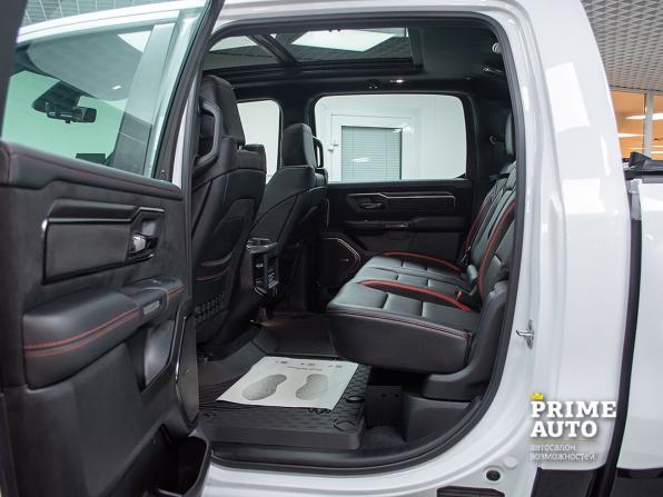 Ram 1500 V Рестайлинг с пробегом 2025 года, цена 10 999 000 рублей, 42 км, offers.body_type.unknown, Автокод Объявления