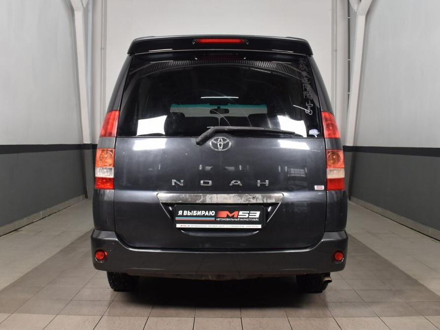 Toyota Noah I (R60) Кемерово  - изображение 3