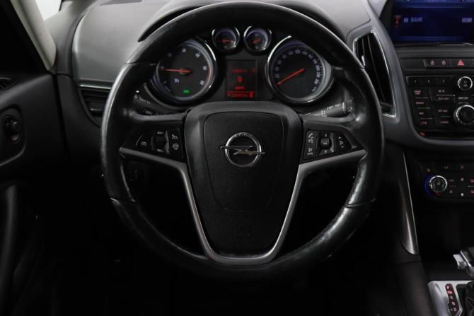 Opel Zafira C с пробегом 2012 года, цена 979 900 рублей, 238892 км, компактвэн, Автокод Объявления