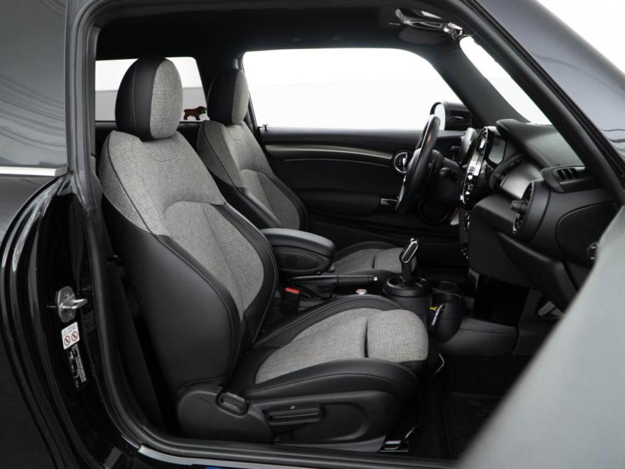 Mini Hatch III (F55/F56) Рестайлинг Москва  - изображение 14