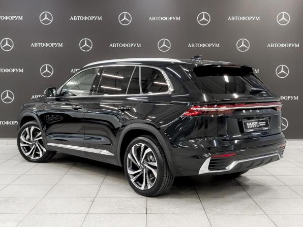Geely Monjaro I с пробегом 2023 года, цена 2 990 000 рублей, 32068 км, внедорожник, Автокод Объявления