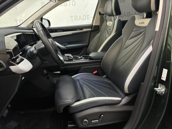 Geely Atlas II с пробегом 2023 года, цена 2 399 000 рублей, 44000 км, внедорожник, Автокод Объявления
