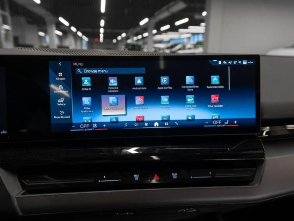 BMW 5 серии VIII (G60/G61/G68) с пробегом 2024 года, цена 7 500 000 рублей, 24000 км, седан, Автокод Объявления