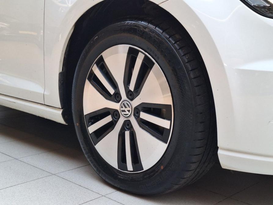 Volkswagen Golf VII Челябинск  - изображение 9