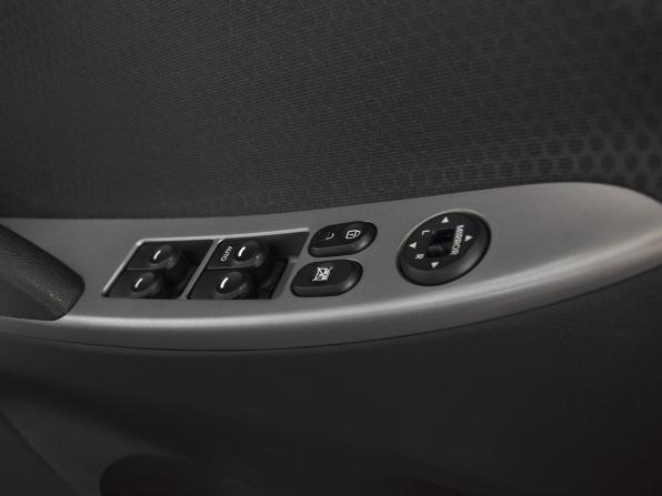 Hyundai Solaris I с пробегом 2014 года, цена 1 049 995 рублей, 212246 км, хэтчбек, Автокод Объявления