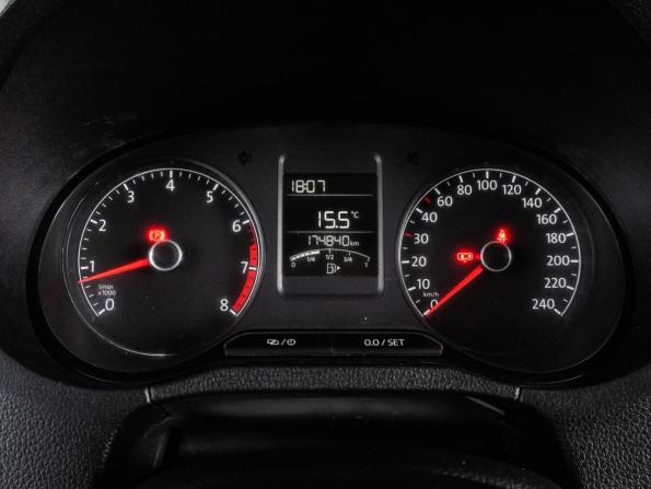 Volkswagen Polo V Рестайлинг с пробегом 2017 года, цена 867 000 рублей, 174840 км, седан, Автокод Объявления