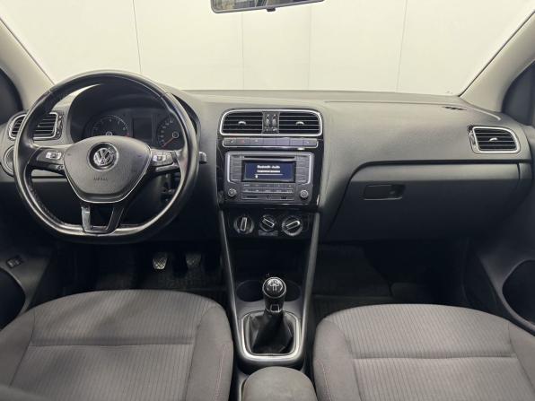 Volkswagen Polo V Рестайлинг с пробегом 2017 года, цена 1 099 000 рублей, 164989 км, седан, Автокод Объявления