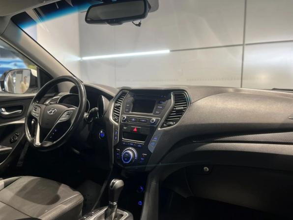 Hyundai Santa Fe III Рестайлинг с пробегом 2017 года, цена 2 049 000 рублей, 170000 км, внедорожник, Автокод Объявления