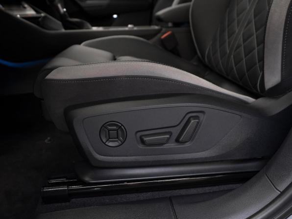 Audi Q3 II (F3) с пробегом 2026 года, цена 3 990 000 рублей, 50 км, внедорожник, Автокод Объявления