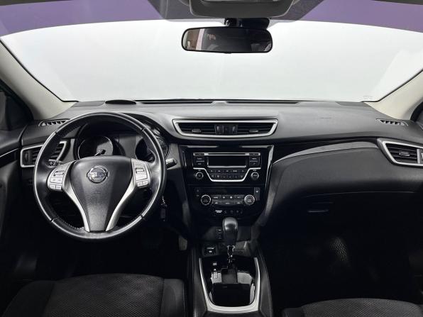Nissan Qashqai II с пробегом 2017 года, цена 1 890 000 рублей, 71781 км, внедорожник, Автокод Объявления