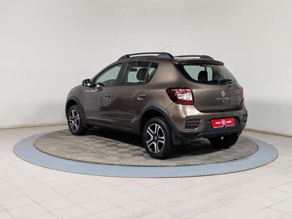 Renault Sandero II Рестайлинг с пробегом 2020 года, цена 1 359 500 рублей, 30000 км, хэтчбек, Автокод Объявления