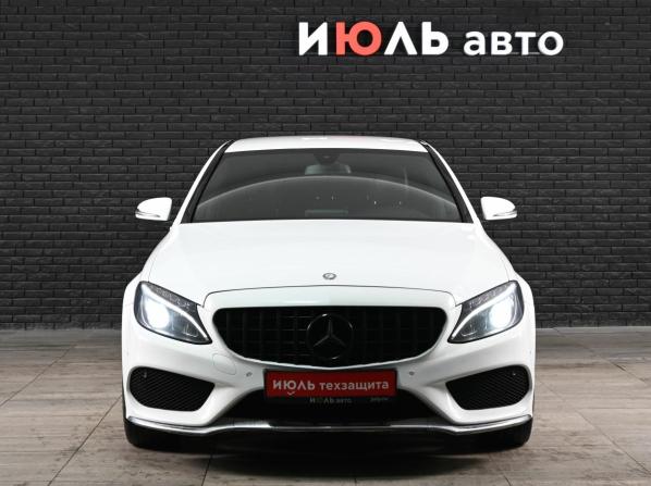 Mercedes-Benz C-Класс IV (W205) с пробегом 2015 года, цена 2 290 000 рублей, 231730 км, седан, Автокод Объявления