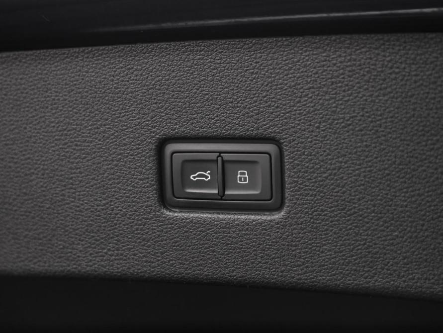 Audi Q8 I (4M) Санкт-Петербург  - изображение 39