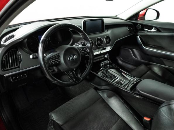 Kia Stinger I с пробегом 2018 года, цена 2 449 700 рублей, 93574 км, лифтбек, Автокод Объявления