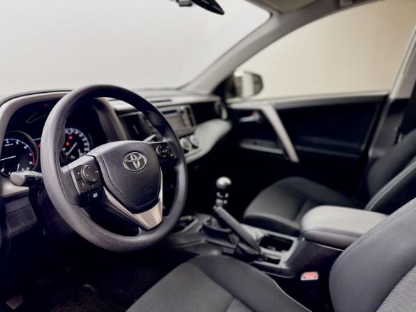 Toyota RAV4 IV (XA40) Рестайлинг с пробегом 2016 года, цена 2 150 000 рублей, 114700 км, внедорожник, Автокод Объявления
