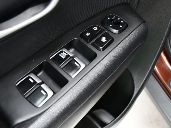 Kia Soul II Рестайлинг с пробегом 2018 года, цена 1 637 000 рублей, 86423 км, хэтчбек, Автокод Объявления