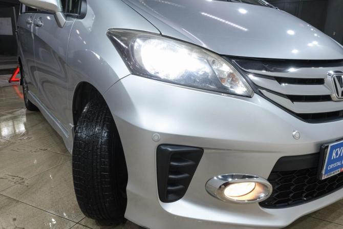 Honda Freed I Рестайлинг с пробегом 2013 года, цена 1 139 000 рублей, 201000 км, компактвэн, Автокод Объявления