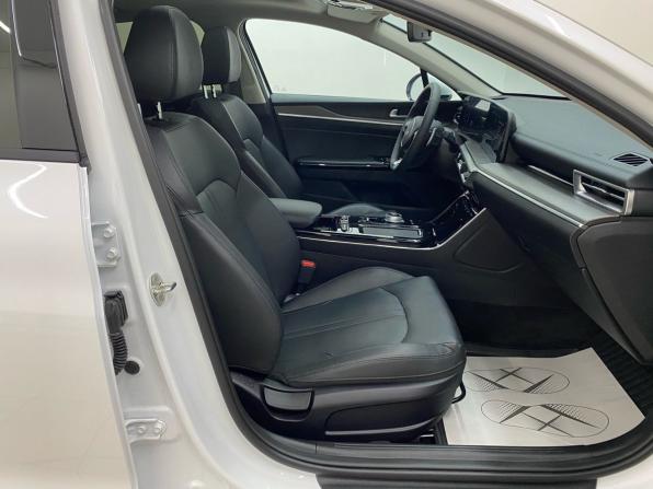 Kia K5 III с пробегом 2025 года, цена 3 149 000 рублей, 20487 км, седан, Автокод Объявления