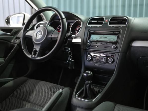 Volkswagen Golf VI с пробегом 2011 года, цена 809 000 рублей, 220820 км, хэтчбек, Автокод Объявления