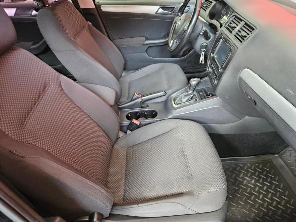 Volkswagen Jetta VI с пробегом 2012 года, цена 825 000 рублей, 228611 км, седан, Автокод Объявления