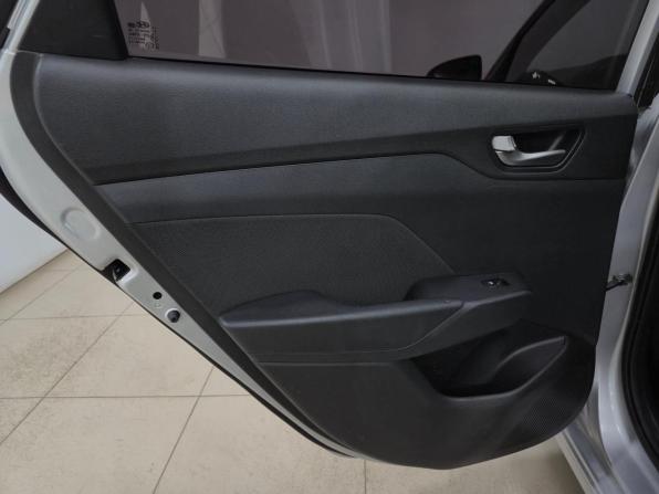Hyundai Solaris II с пробегом 2019 года, цена 1 280 000 рублей, 144285 км, седан, Автокод Объявления