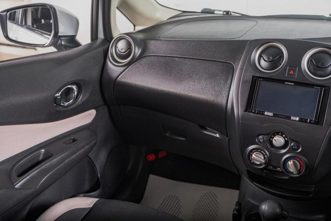Nissan Note II Рестайлинг с пробегом 2017 года, цена 929 000 рублей, 190000 км, хэтчбек, Автокод Объявления