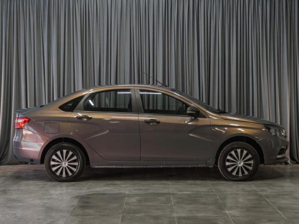 Lada (ВАЗ) Vesta I с пробегом 2019 года, цена 599 000 рублей, 187496 км, седан, Автокод Объявления