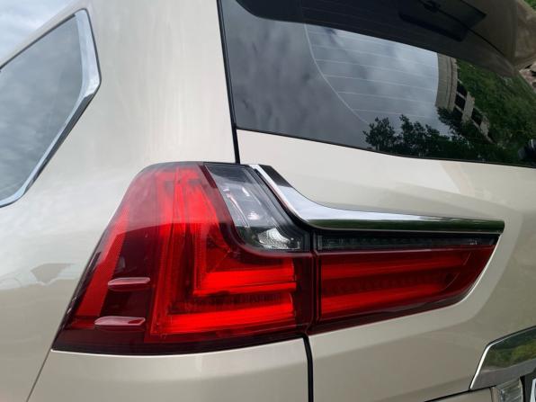Lexus LX III Рестайлинг 2 с пробегом 2016 года, цена 6 099 000 рублей, 118461 км, внедорожник, Автокод Объявления