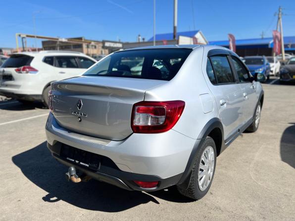 Renault Logan II Рестайлинг с пробегом 2019 года, цена 990 000 рублей, 115281 км, седан, Автокод Объявления