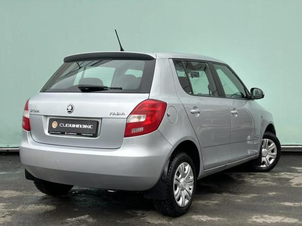Skoda Fabia II Рестайлинг с пробегом 2013 года, цена 450 000 рублей, 127723 км, хэтчбек, Автокод Объявления