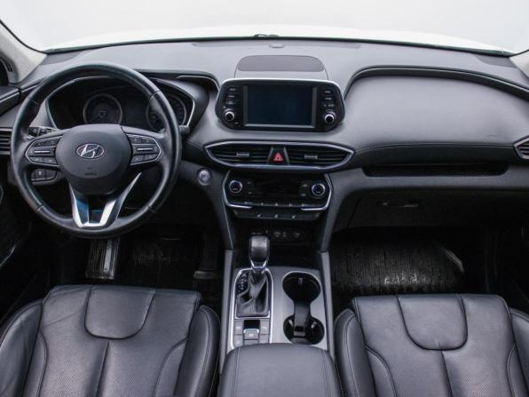Hyundai Santa Fe IV с пробегом 2019 года, цена 3 095 000 рублей, 116426 км, внедорожник, Автокод Объявления