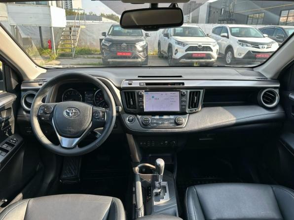 Toyota RAV4 IV (XA40) Рестайлинг с пробегом 2017 года, цена 2 370 000 рублей, 158642 км, внедорожник, Автокод Объявления