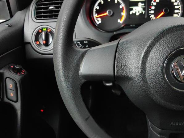 Volkswagen Polo V с пробегом 2015 года, цена 799 000 рублей, 127858 км, седан, Автокод Объявления