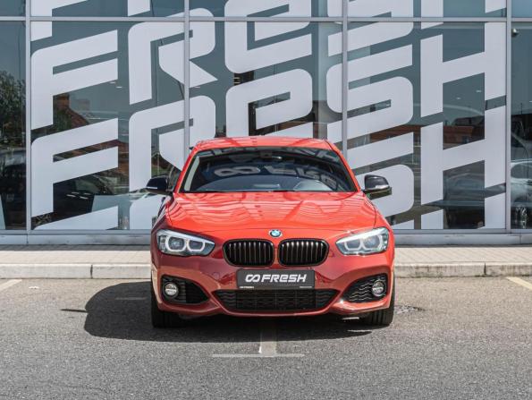 BMW 1 серии II (F20/F21) Рестайлинг 2 с пробегом 2018 года, цена 2 370 000 рублей, 53552 км, хэтчбек, Автокод Объявления