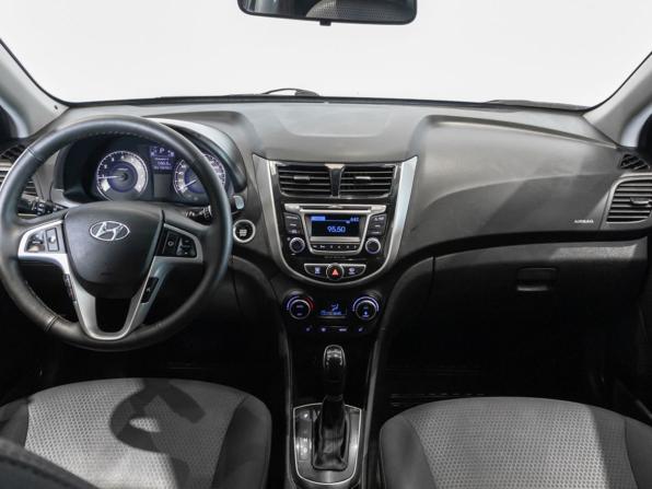 Hyundai Solaris I Рестайлинг с пробегом 2015 года, цена 960 000 рублей, 160200 км, хэтчбек, Автокод Объявления
