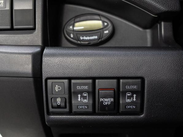 Mazda 5 II (CW) с пробегом 2013 года, цена 1 190 000 рублей, 202279 км, компактвэн, Автокод Объявления