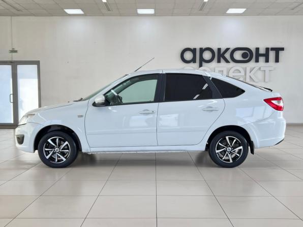 Lada (ВАЗ) Granta I с пробегом 2015 года, цена 550 000 рублей, 108695 км, лифтбек, Автокод Объявления