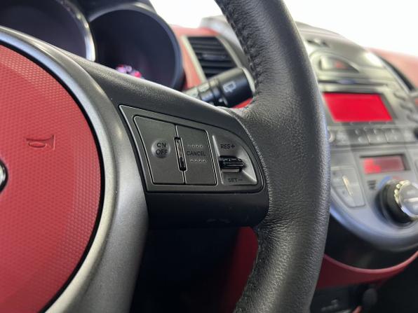 Kia Soul I с пробегом 2011 года, цена 869 000 рублей, 215288 км, хэтчбек, Автокод Объявления
