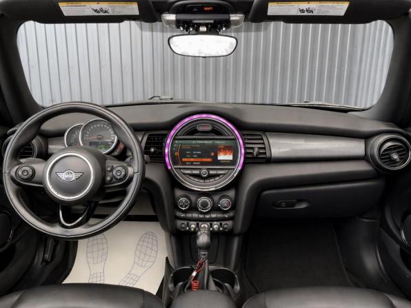 Mini Cabrio III с пробегом 2018 года, цена 1 867 000 рублей, 76057 км, кабриолет, Автокод Объявления