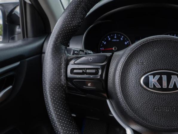 Kia Rio IV с пробегом 2017 года, цена 810 000 рублей, 231703 км, седан, Автокод Объявления