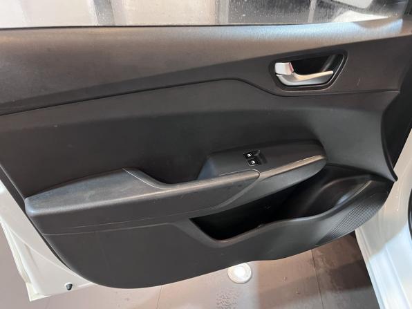 Hyundai Solaris II Рестайлинг с пробегом 2020 года, цена 1 250 000 рублей, 58012 км, седан, Автокод Объявления