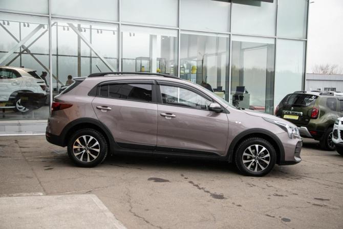 Kia Rio IV Рестайлинг с пробегом 2021 года, цена 1 598 000 рублей, 62000 км, хэтчбек, Автокод Объявления