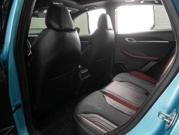 Geely Coolray I Рестайлинг с пробегом 2023 года, цена 2 134 000 рублей, 50170 км, внедорожник, Автокод Объявления