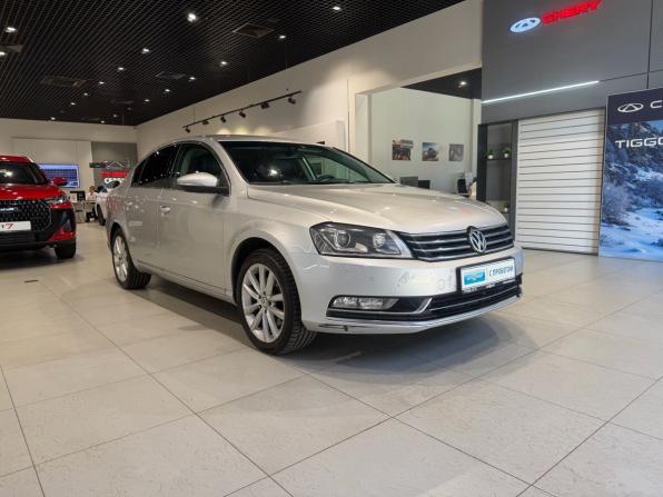 Volkswagen Passat B7 с пробегом 2013 года, цена 1 061 000 рублей, 146604 км, седан, Автокод Объявления