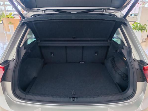 Volkswagen Tiguan II с пробегом 2019 года, цена 2 729 000 рублей, 100734 км, внедорожник, Автокод Объявления