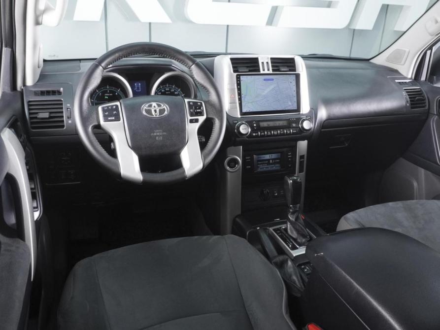 Toyota Land Cruiser Prado 150 Series Ростов-на-Дону  - изображение 6