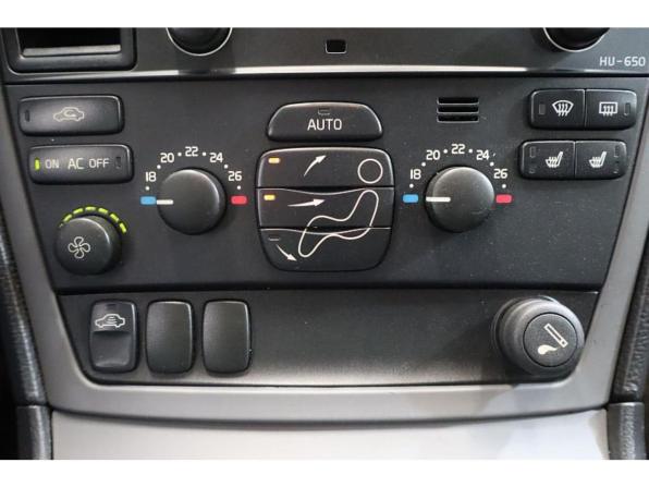 Volvo S60 I Рестайлинг с пробегом 2006 года, цена 699 000 рублей, 206876 км, седан, Автокод Объявления