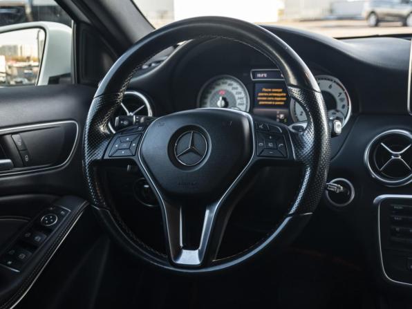 Mercedes-Benz A-Класс III (W176) с пробегом 2015 года, цена 1 697 000 рублей, 88719 км, хэтчбек, Автокод Объявления